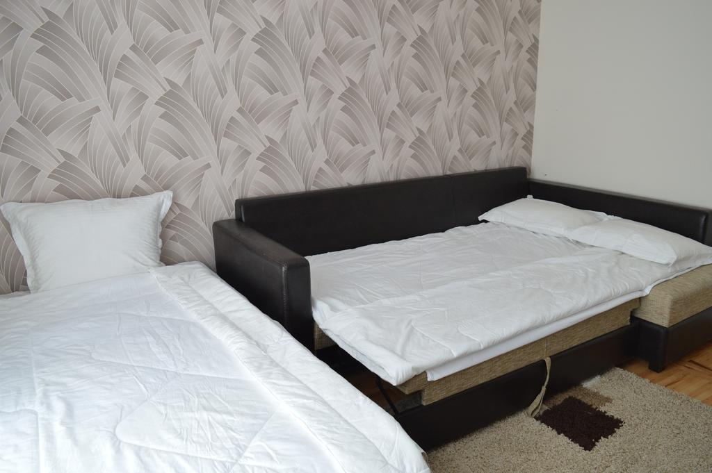 Apartman 33 Kraljevi Cardaci كوباونيك المظهر الخارجي الصورة