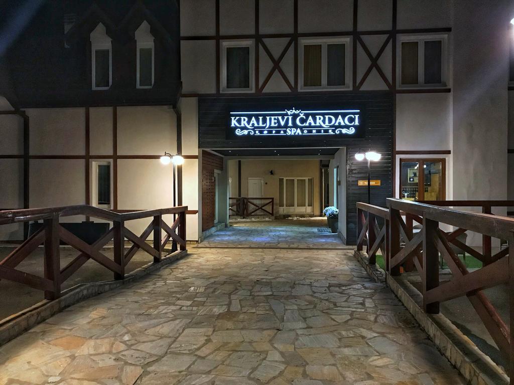 Apartman 33 Kraljevi Cardaci كوباونيك المظهر الخارجي الصورة